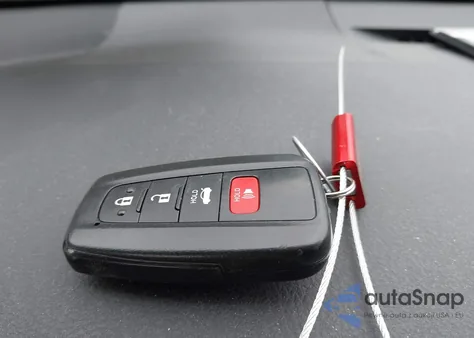 2020 Toyota Camry Xle Hybrid из США, поврежденный, VIN 4T1F31AK8LU531365